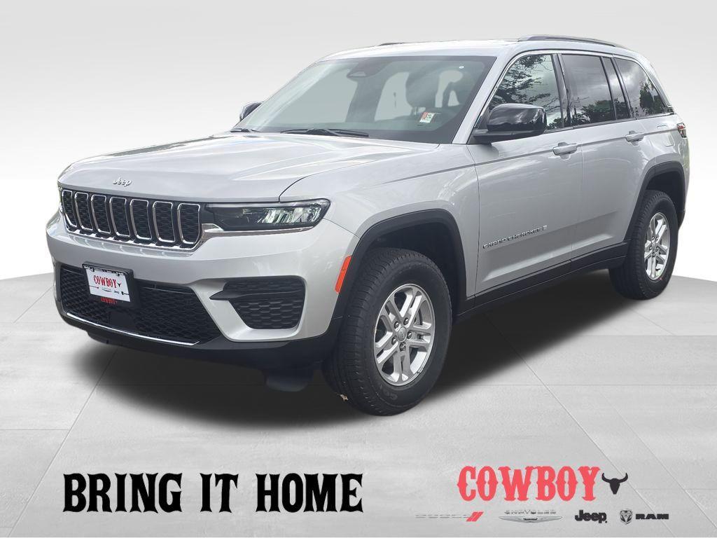 new 2025 Jeep Grand Cherokee car, priced at $35,634