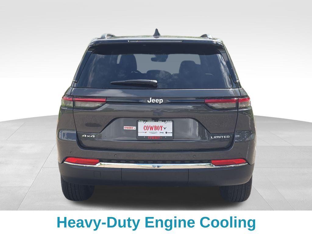 new 2025 Jeep Grand Cherokee car, priced at $42,387