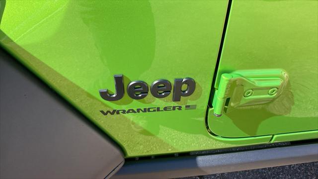 new 2025 Jeep Wrangler car, priced at $47,650