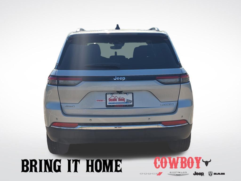 used 2023 Jeep Grand Cherokee car, priced at $27,495