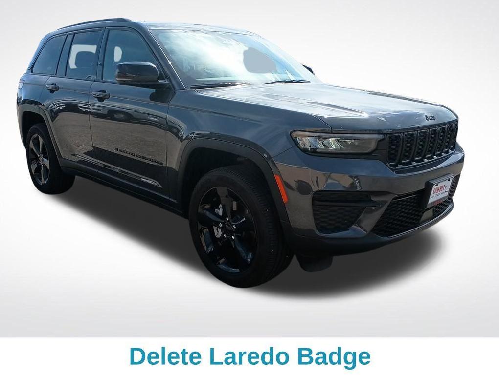 new 2025 Jeep Grand Cherokee car, priced at $37,613