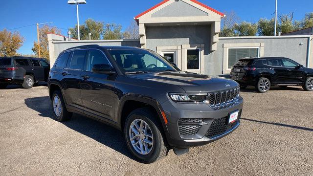 new 2025 Jeep Grand Cherokee car, priced at $39,675