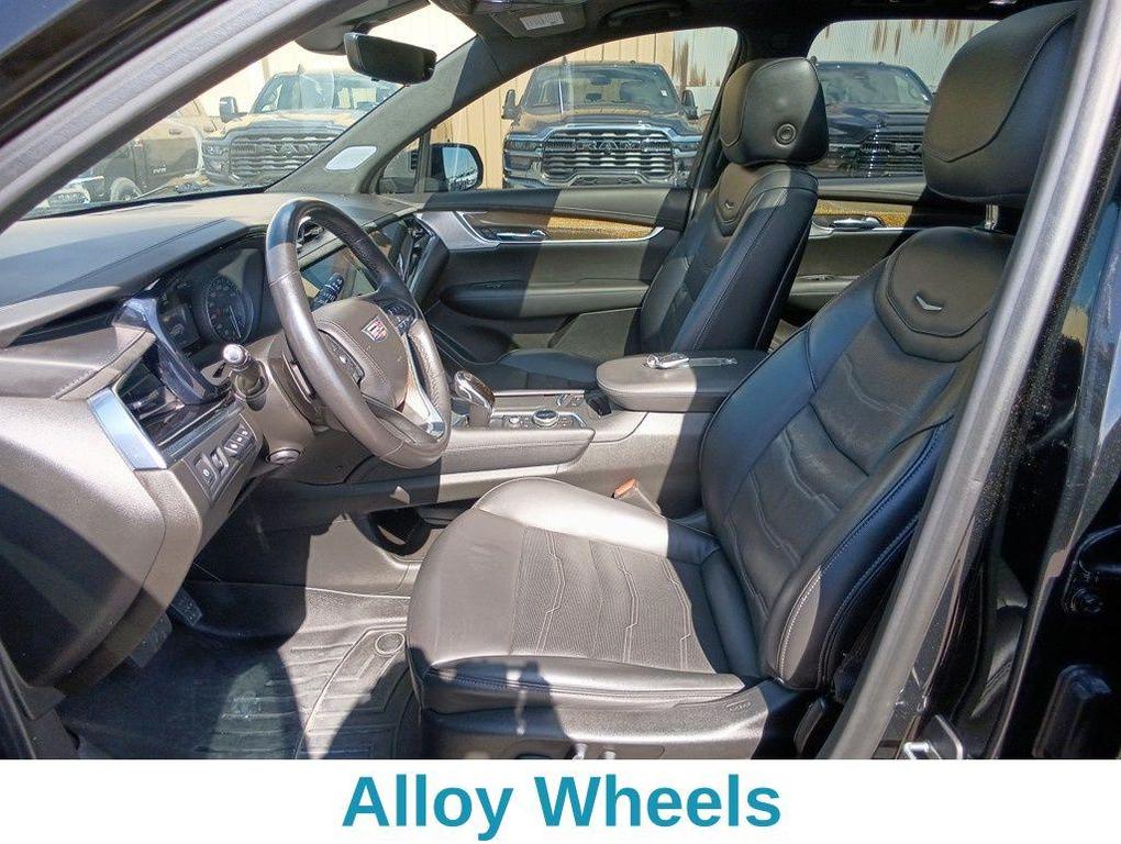 used 2021 Cadillac XT6 car, priced at $33,907