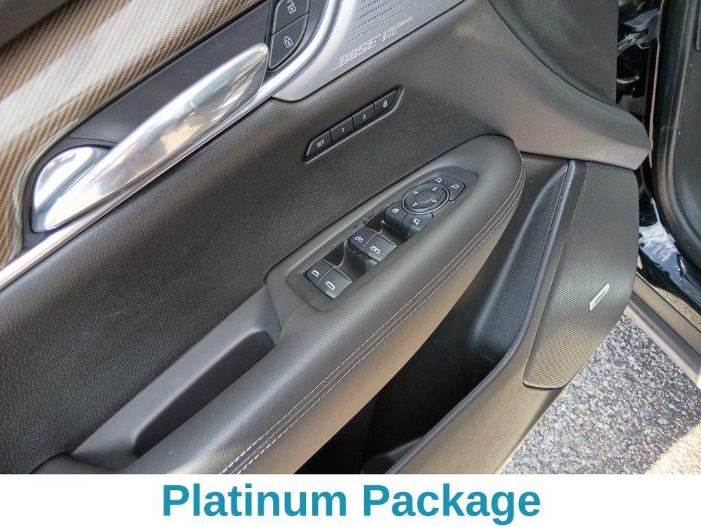 used 2021 Cadillac XT6 car, priced at $33,907