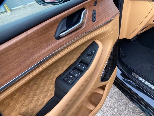 new 2025 Jeep Grand Cherokee car, priced at $63,293