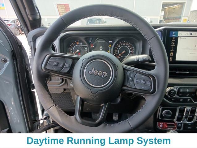 new 2025 Jeep Gladiator car, priced at $48,015