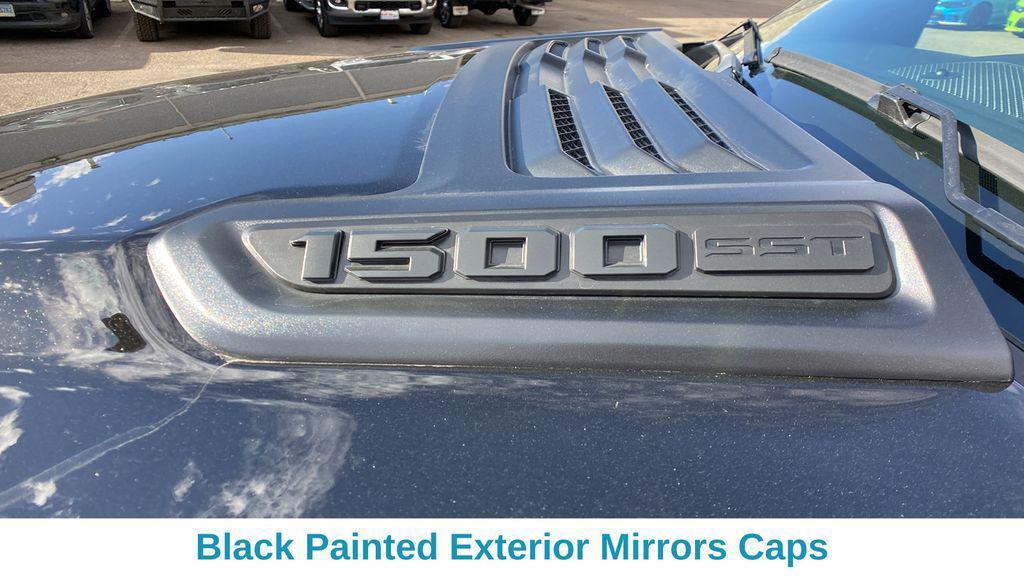 new 2025 Ram 1500 car, priced at $65,871
