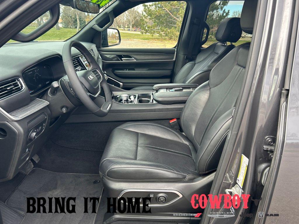 used 2024 Jeep Wagoneer L car, priced at $45,495