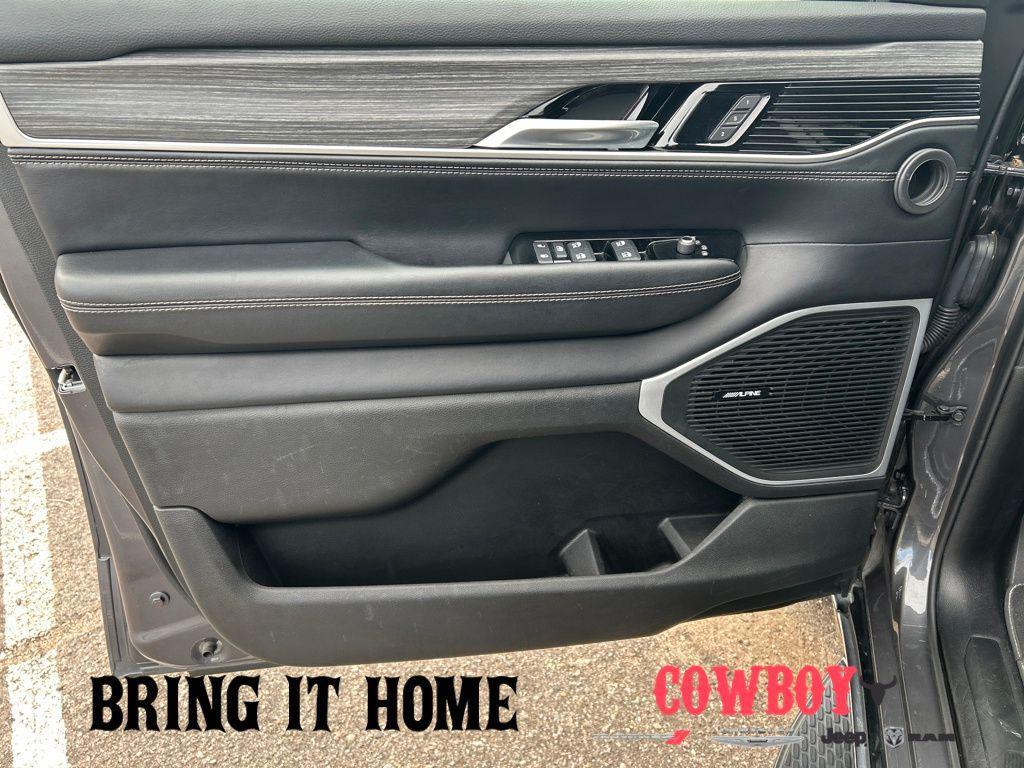 used 2024 Jeep Wagoneer L car, priced at $45,495