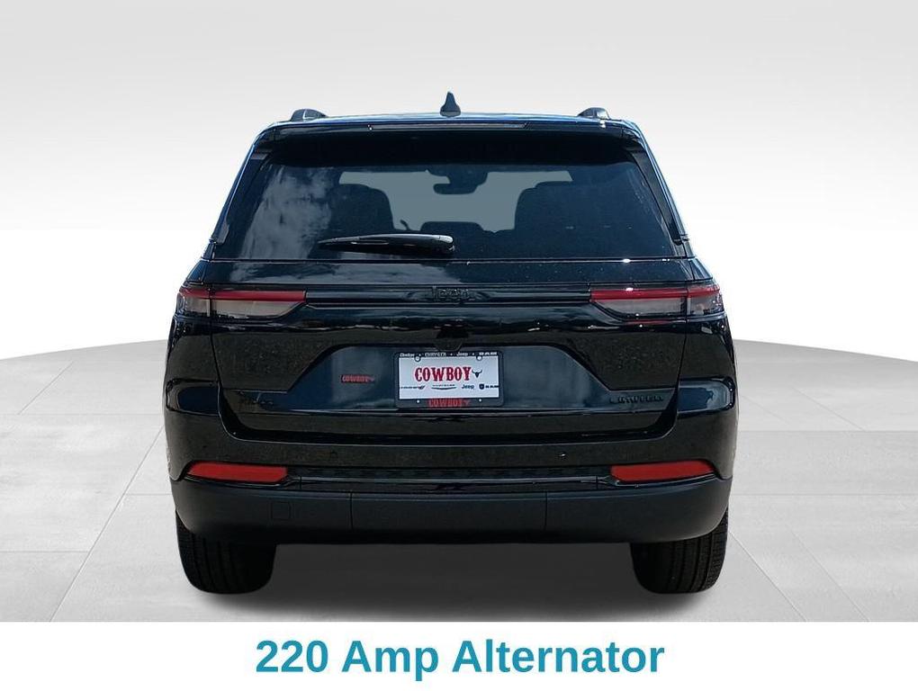 new 2025 Jeep Grand Cherokee car, priced at $45,840