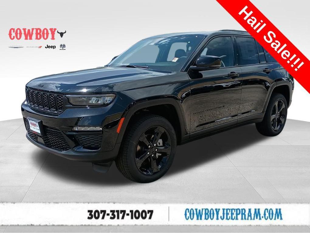 new 2025 Jeep Grand Cherokee car, priced at $45,840