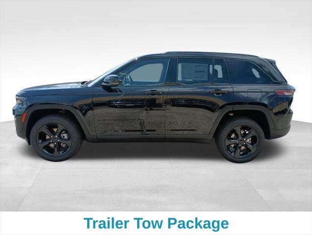 new 2025 Jeep Grand Cherokee car, priced at $46,786
