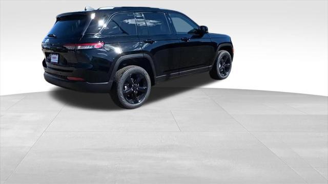 new 2025 Jeep Grand Cherokee car, priced at $45,564