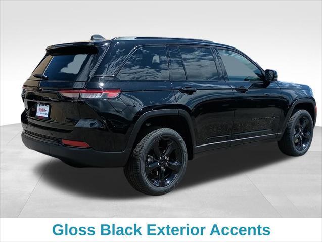 new 2025 Jeep Grand Cherokee car, priced at $46,786