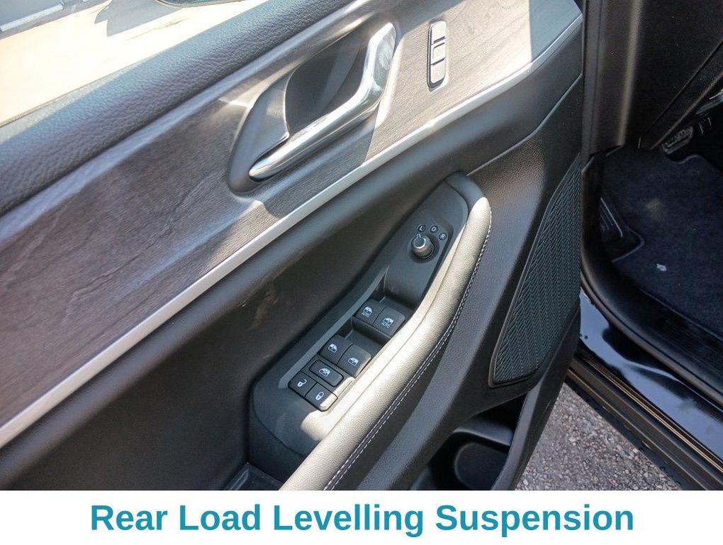 new 2025 Jeep Grand Cherokee car, priced at $45,840
