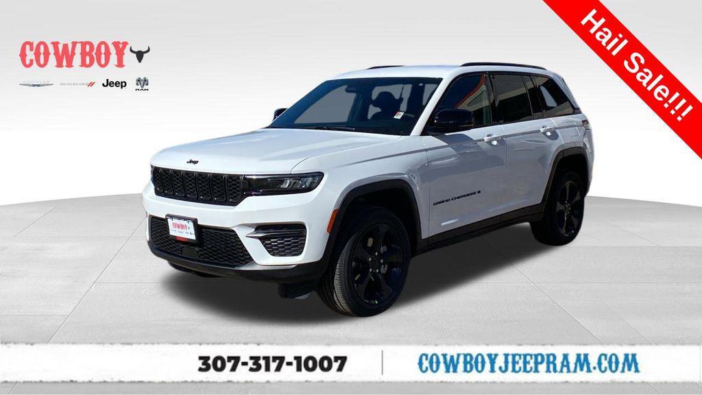 new 2025 Jeep Grand Cherokee car, priced at $40,626