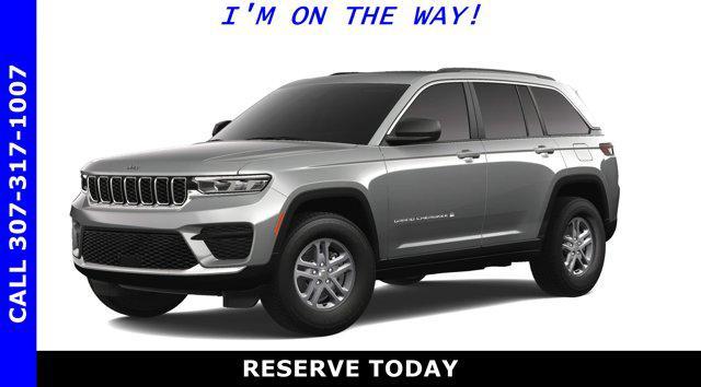 new 2024 Jeep Grand Cherokee car, priced at $40,925