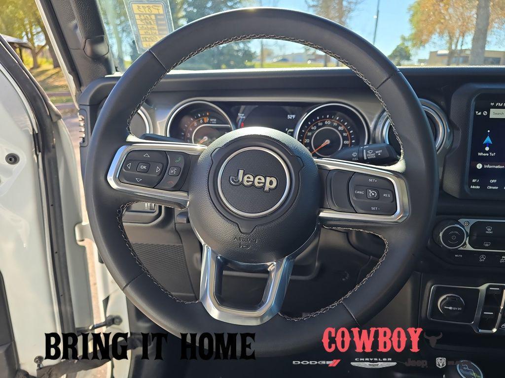 used 2023 Jeep Gladiator car, priced at $31,495