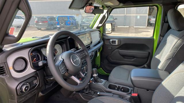new 2025 Jeep Wrangler car, priced at $49,184