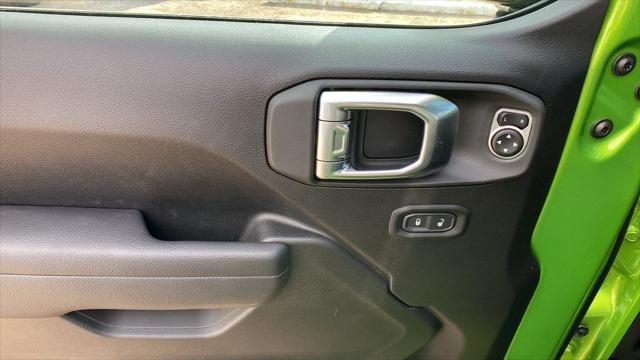 new 2025 Jeep Wrangler car, priced at $47,650