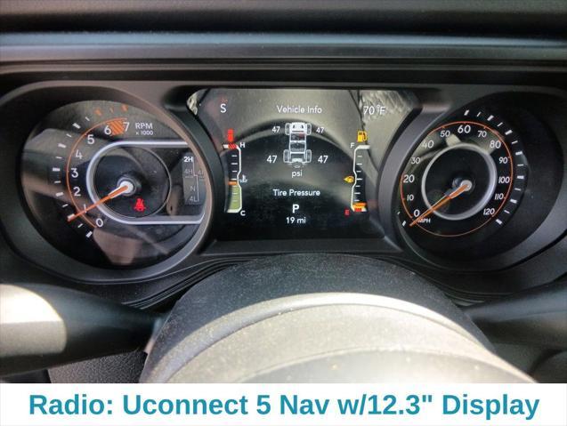 new 2025 Jeep Wrangler car, priced at $69,060