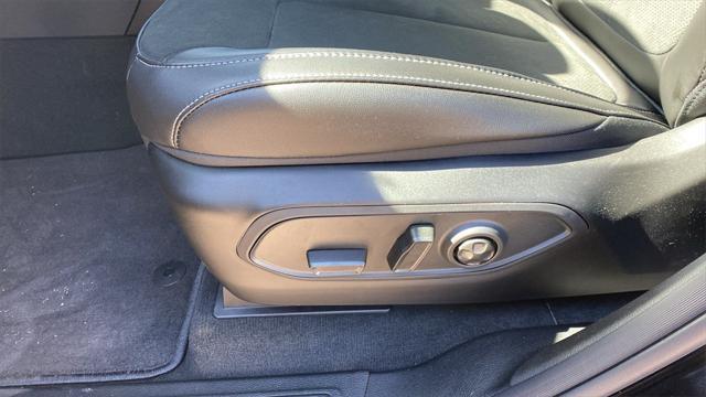 new 2025 Jeep Grand Cherokee car, priced at $42,339