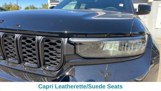 new 2025 Jeep Grand Cherokee car, priced at $43,720
