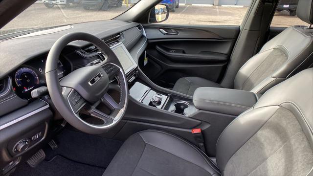 new 2025 Jeep Grand Cherokee L car, priced at $47,114