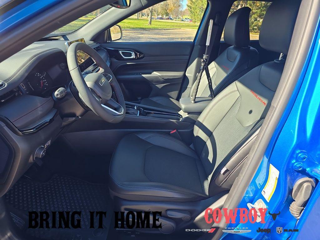 new 2025 Jeep Compass car, priced at $30,691