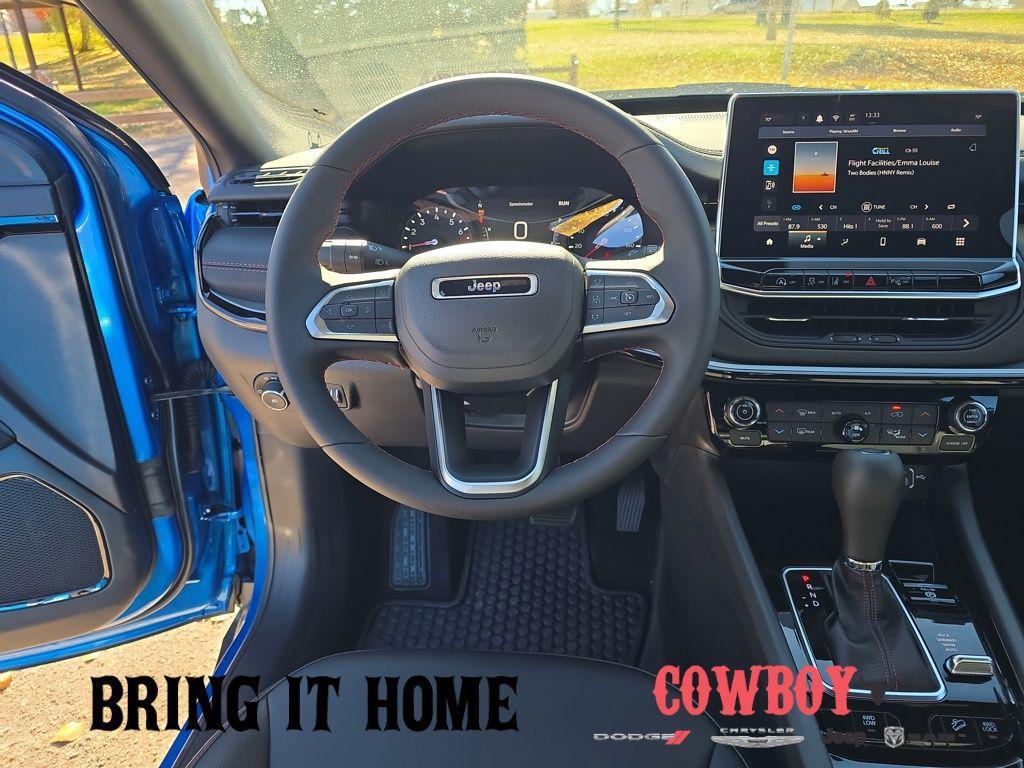 new 2025 Jeep Compass car, priced at $30,691