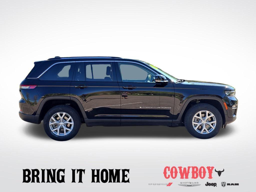 used 2023 Jeep Grand Cherokee car, priced at $30,495