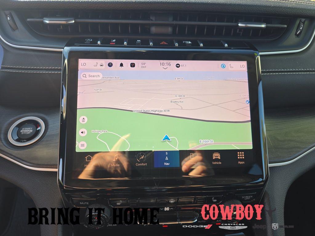 used 2023 Jeep Grand Cherokee car, priced at $31,652