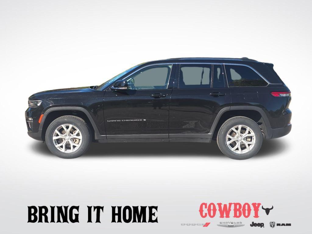 used 2023 Jeep Grand Cherokee car, priced at $30,495