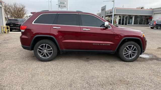 used 2017 Jeep Grand Cherokee car, priced at $18,540