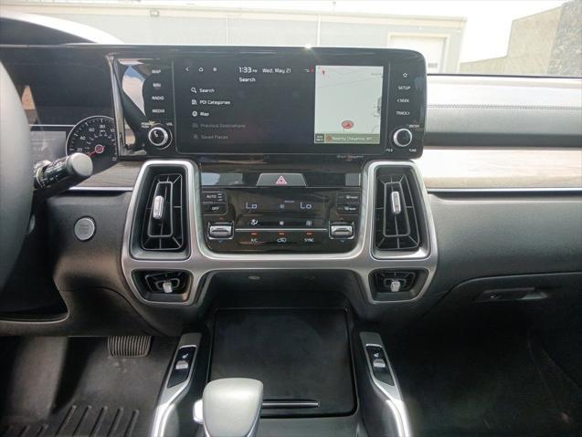 used 2023 Kia Sorento car, priced at $33,424