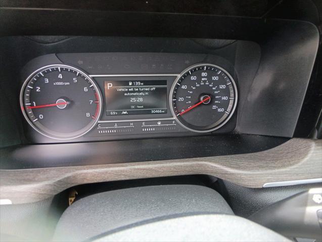 used 2023 Kia Sorento car, priced at $33,424