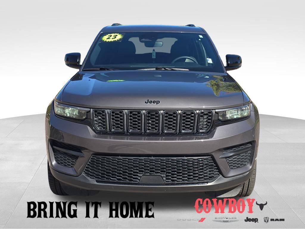 used 2023 Jeep Grand Cherokee car, priced at $31,214