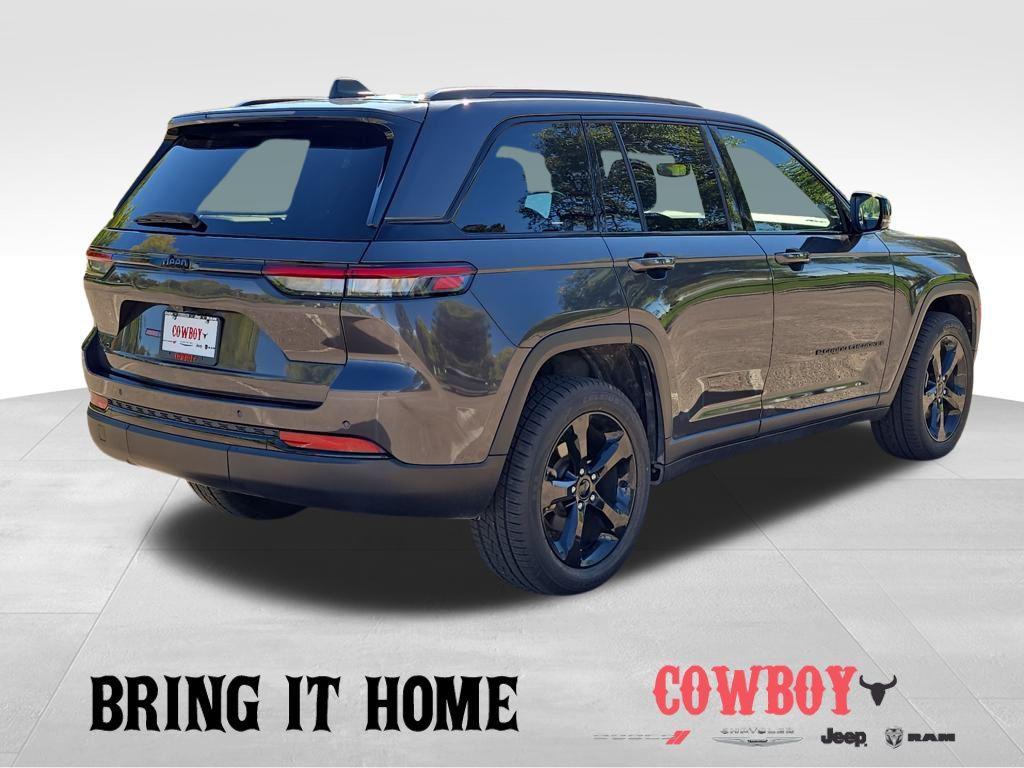 used 2023 Jeep Grand Cherokee car, priced at $31,214