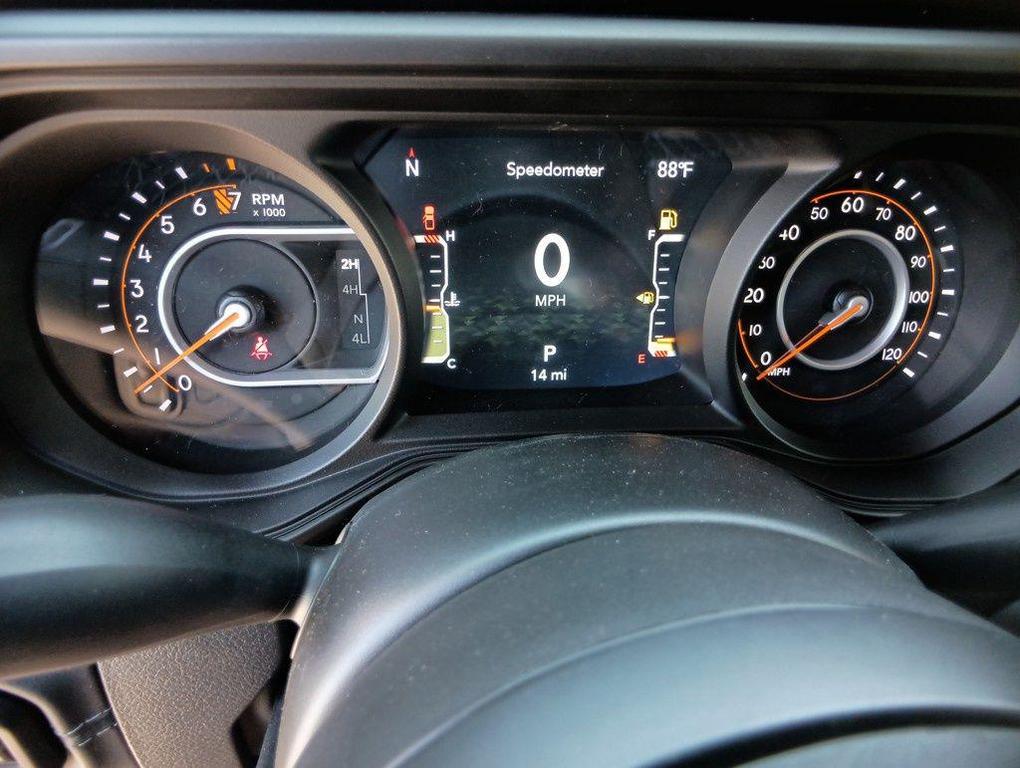 new 2025 Jeep Gladiator car, priced at $52,513