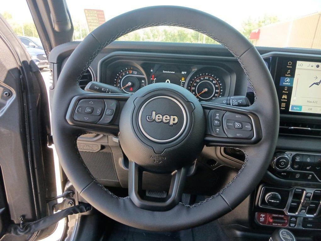 new 2025 Jeep Gladiator car, priced at $52,513