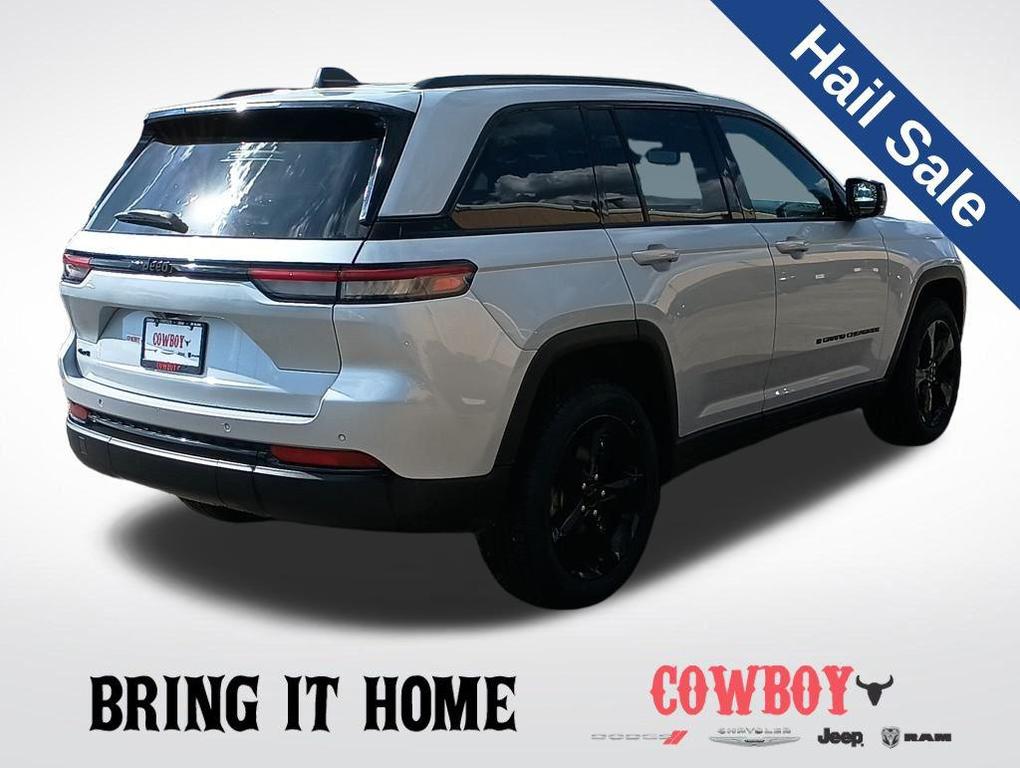 used 2023 Jeep Grand Cherokee car, priced at $28,495