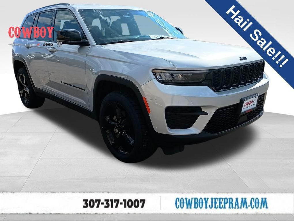 used 2023 Jeep Grand Cherokee car, priced at $30,733