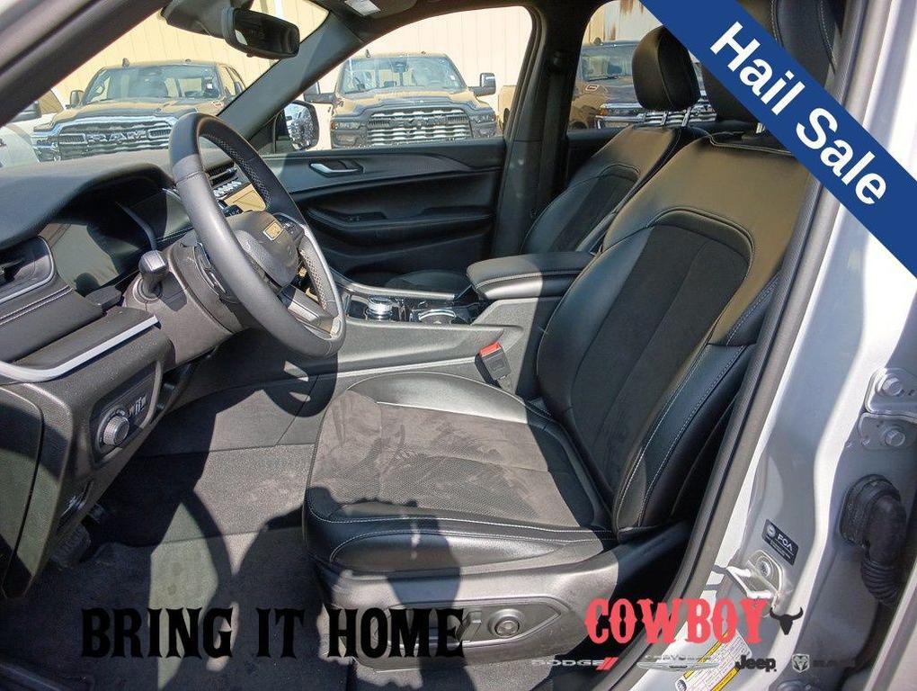 used 2023 Jeep Grand Cherokee car, priced at $30,695