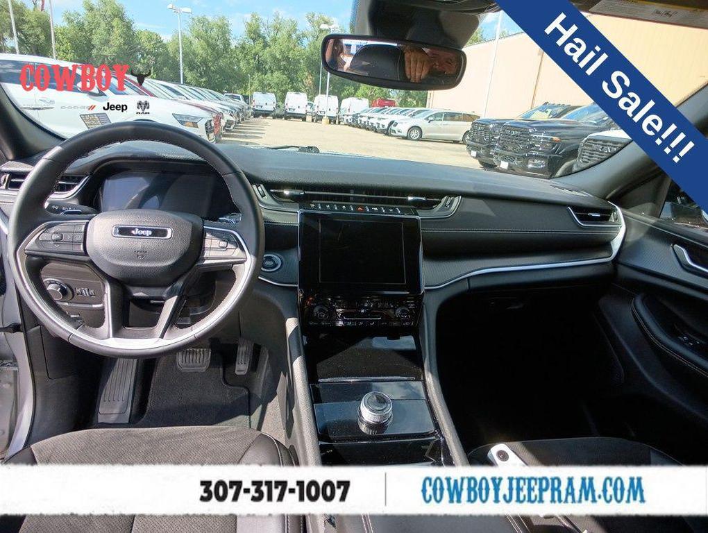 used 2023 Jeep Grand Cherokee car, priced at $30,733
