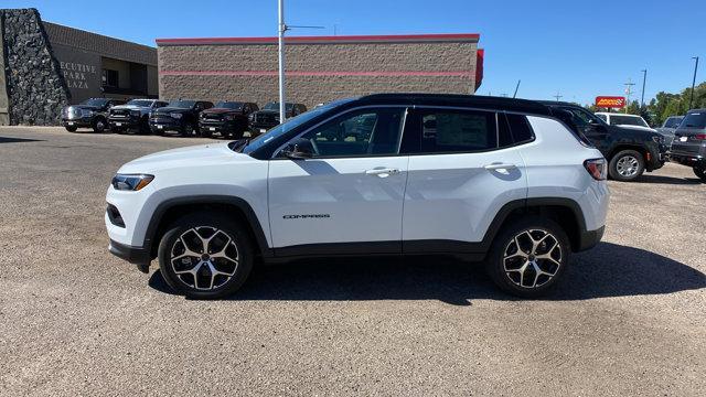 new 2025 Jeep Compass car, priced at $32,061