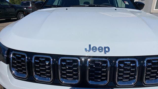 new 2025 Jeep Compass car, priced at $32,061