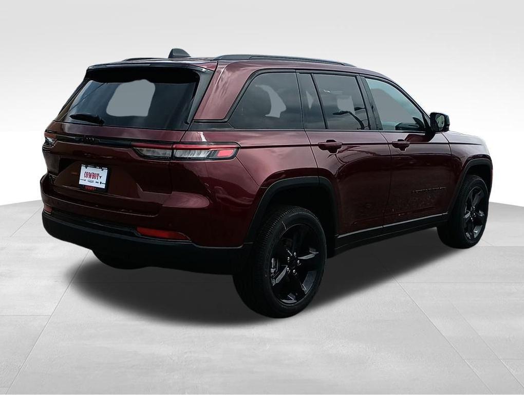 new 2025 Jeep Grand Cherokee car, priced at $41,612