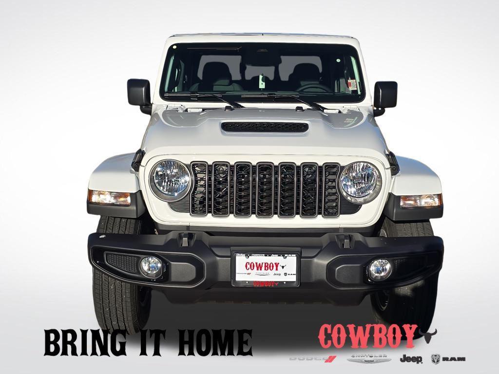 new 2026 Jeep Gladiator car, priced at $48,334