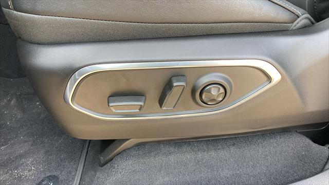 new 2025 Jeep Wagoneer car, priced at $72,003