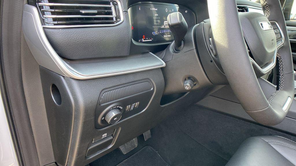 new 2025 Jeep Wagoneer car, priced at $66,003